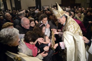 prato ostensione di natale della sacra cintola da parte del vescovo agostinelli